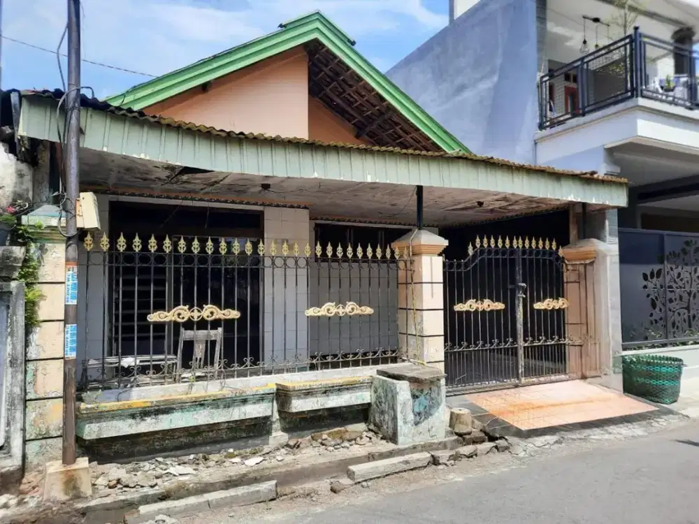 Rumah Kelurahan Bangsal Kec Bangsal Mojokerto