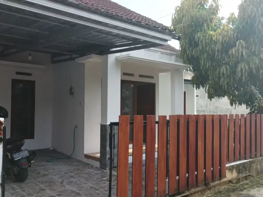 Rumah minimalis di sidoarum