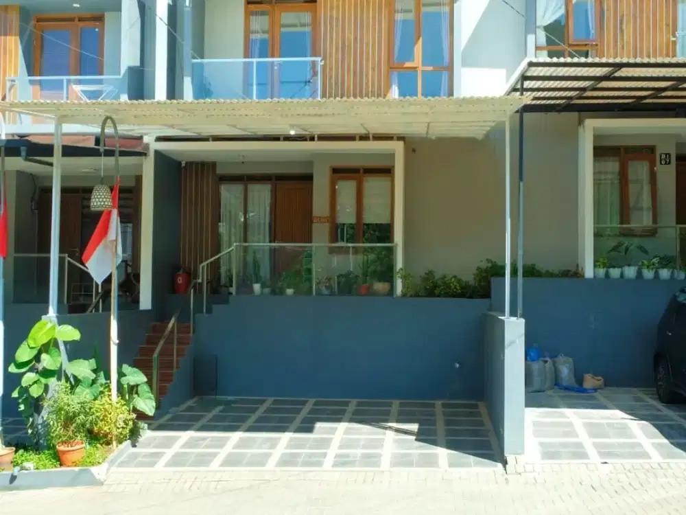 Sewa Rumah 5 Kamar Ubud Village Sariwangi Dekat UPI Bandung