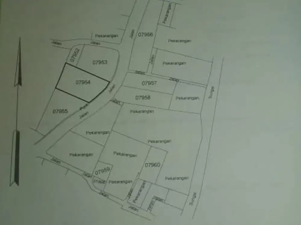 Ide Bisnis Anda Mulai di Sini! Depan Lebar 17 m, Lokasi Premium, Harga Masih Rasional — Tanah Palagan Km 12