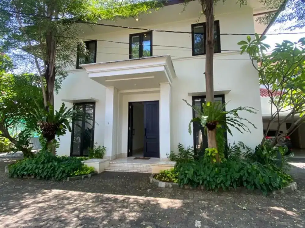 For Rent A Modern and Fabulous House on the compound of 4 houses
