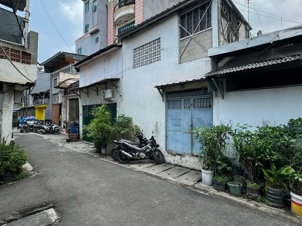 Ruko 2 lantai Pasar Pagi dekat Asemka cocok untuk toko gudang Tambora