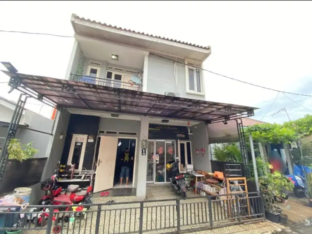 Rumah second 2 lantai siap huni Jatikramat cluster pondok gede