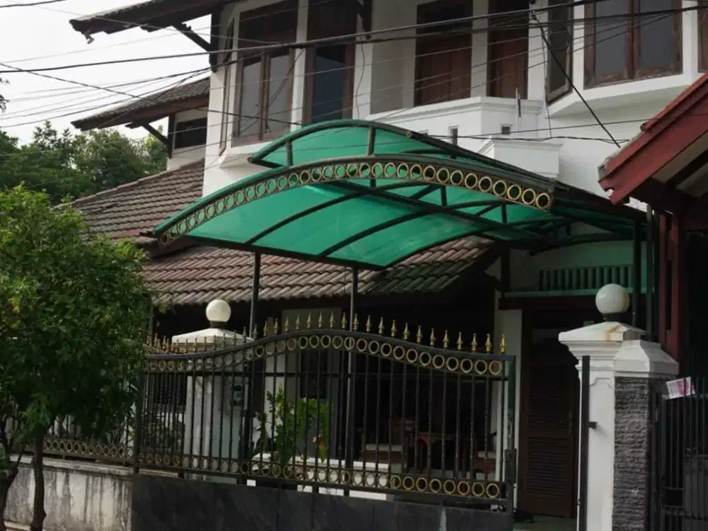 Dijual Tanah Bonus Rumah Dalam Komplek Billymoon Pondok Kelapa