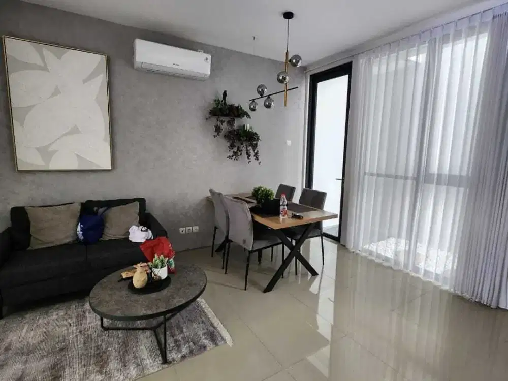Disewakan Rumah 2 Lantai Furnish di Cluster Serenade Royal Resindece