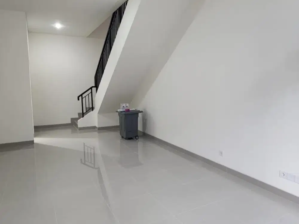Disewakan Ruko Premium Gading Serpong