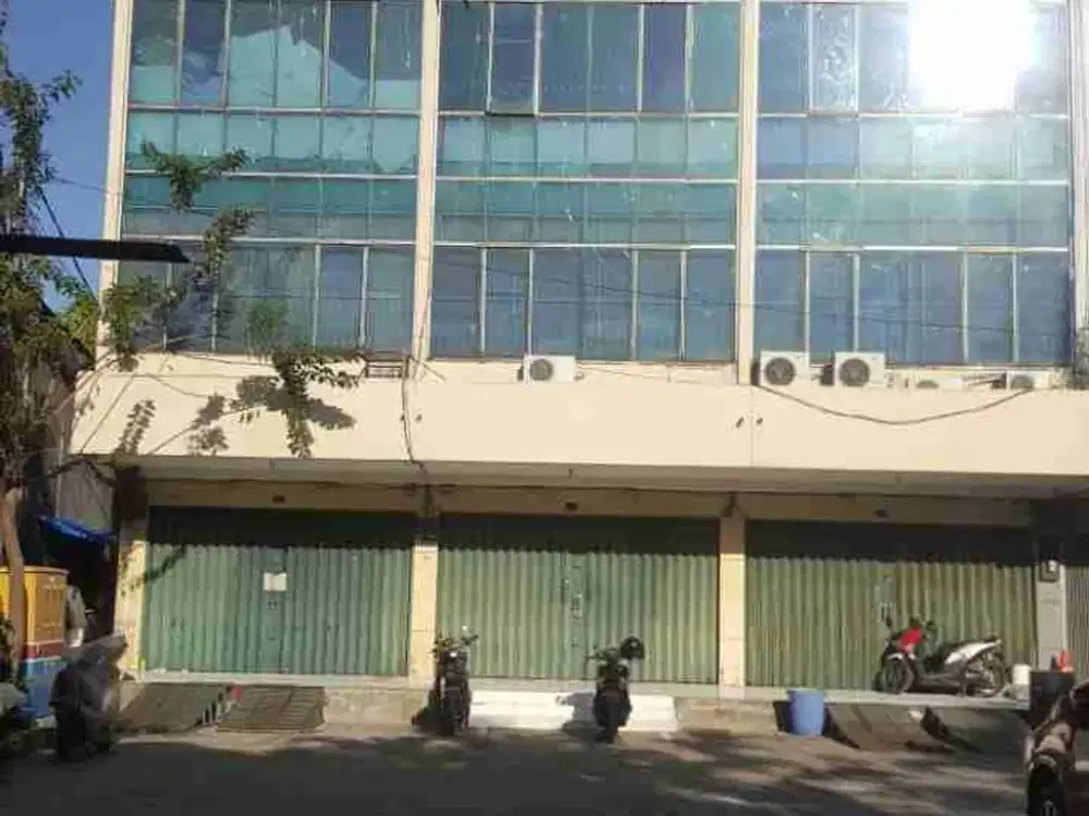 Di Sewakan  Ruko Gandeng 3 di Komplek Ruko Puri Delta Mas Bandengan Delatan Jakut