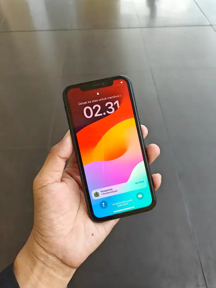 iPhone XR 64 GB Inter Lengkap