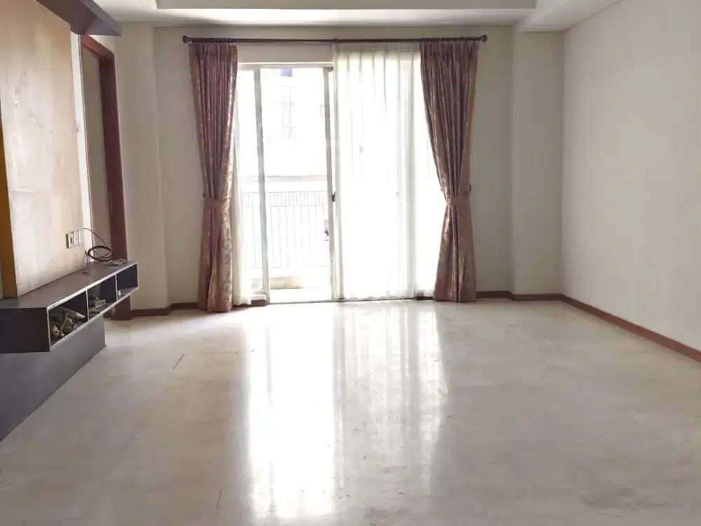 Dijual Cepat Royal mediterania Tower Marigold Lantai Sedang