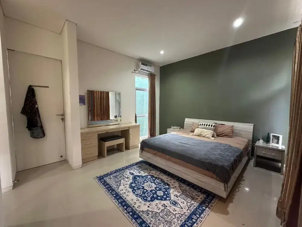 Rumah2KT di Denpasar Selatan, 5 menit ke Sekolah Santosa, sewa tahunan