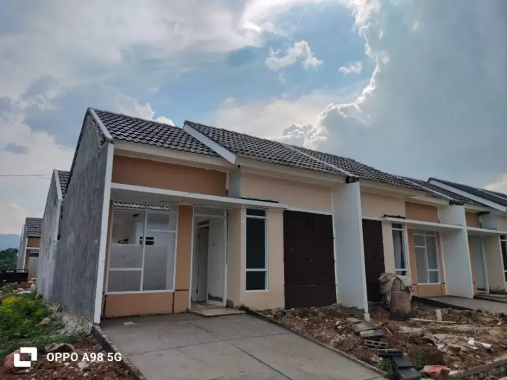 RUMAH MINIMALIS CILEUNGSI FREE TEMBOK BELAKANG