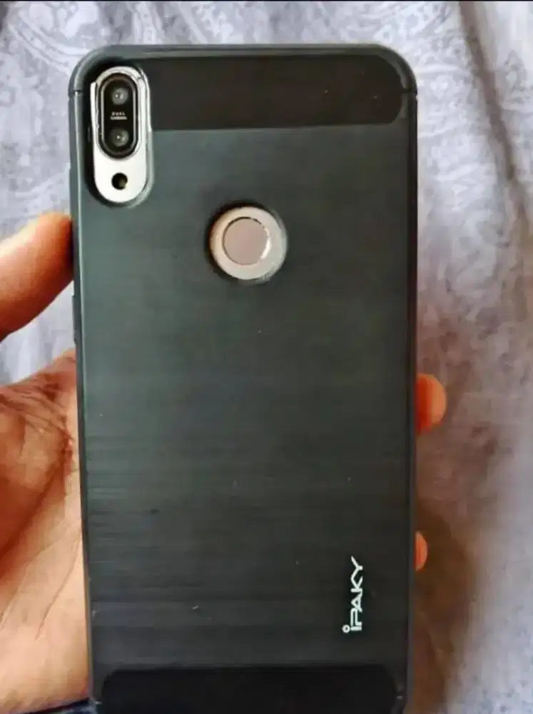 Asus zenfone max pro m1 ram 6/64gb root
