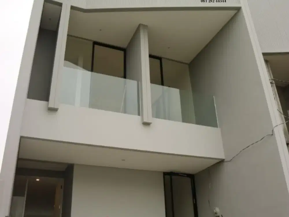 Rumah Premium Modern Di Graha Green Garden, Surabaya(OLX385)