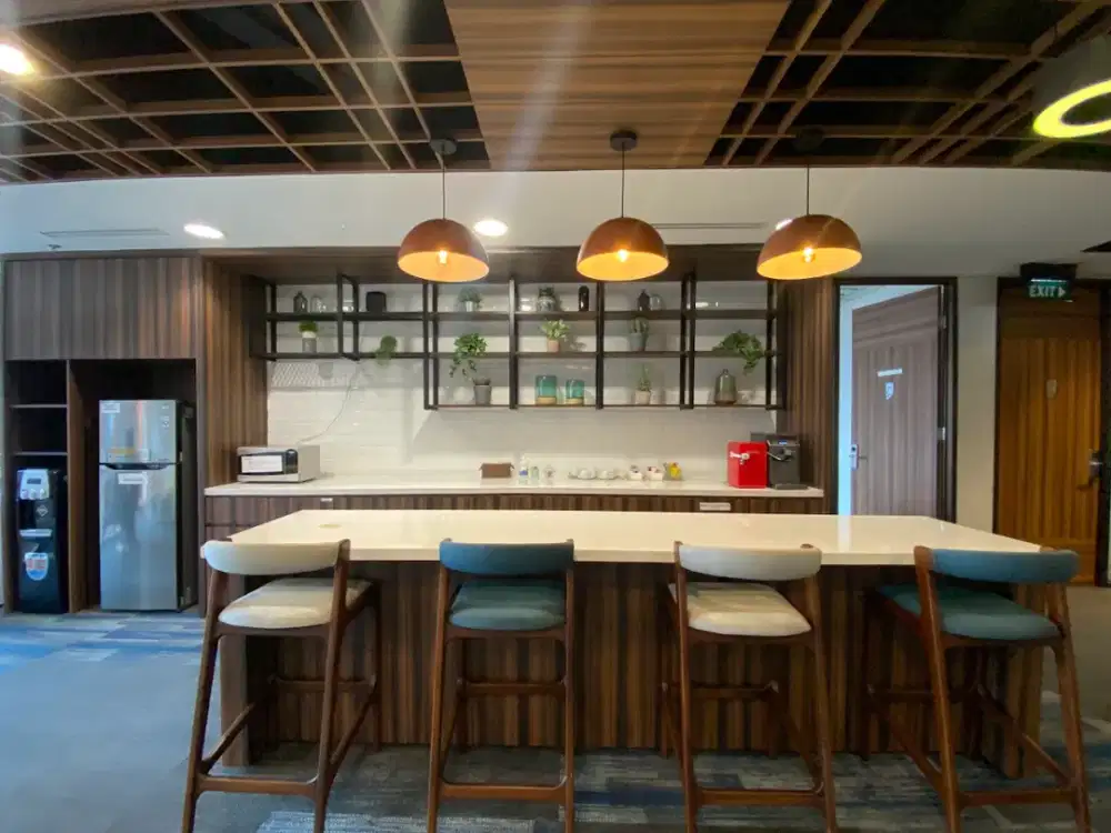 Sewa Kantor Furnished Siap Ditempati 2 Pax South Quarter Tb Simatupang
