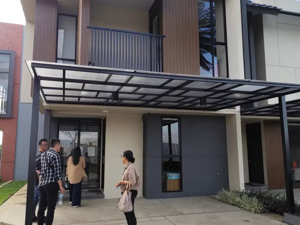 Rumah 2 lantai siap huni tahun ini lokasi dekat stasiun kereta jatake