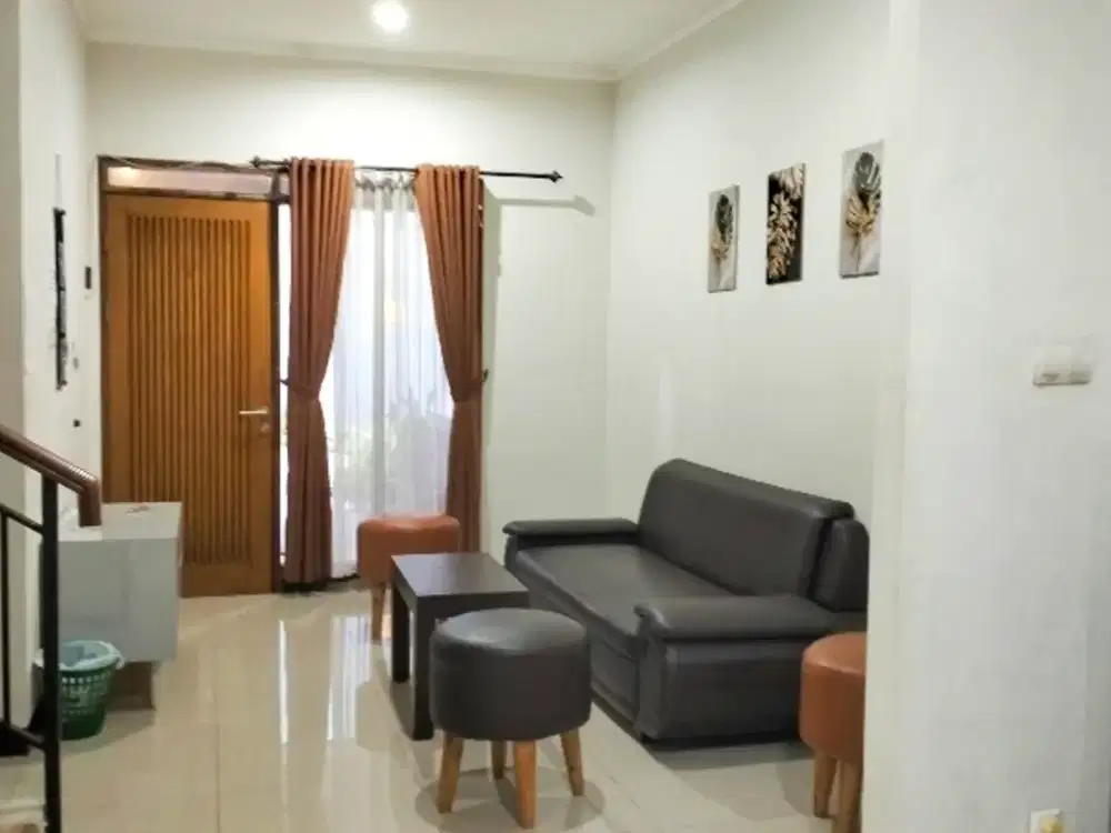 Sewain Liburan Lebaran Rumah Villa Ubud Village Sariwangi Bandung