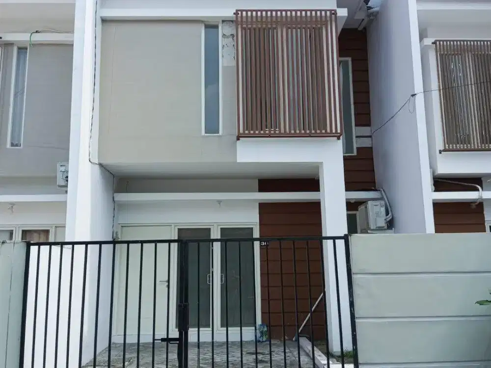Dijual Cepat Rumah Bagus 2 Lt Karang Asem Regency One Sby
