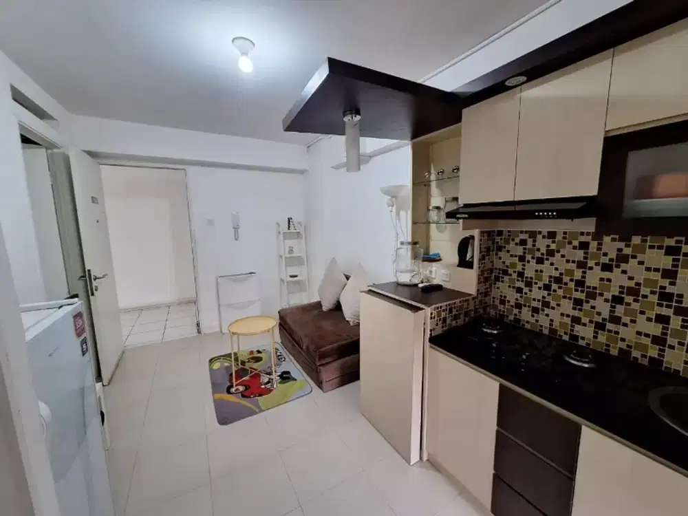 Jual Cepat Apartemen Bassura City lantai 8 2BR Furnish