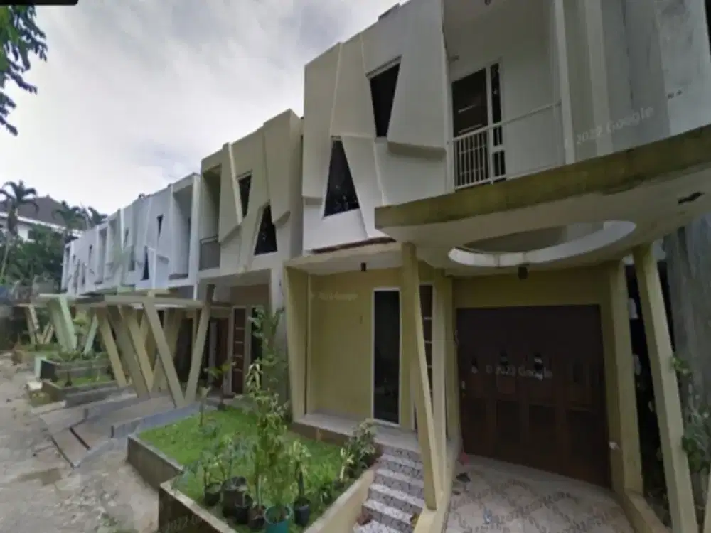 Termurah Townhouse Lenteng agung jaksel 895mtr 5 rmh 6,5m