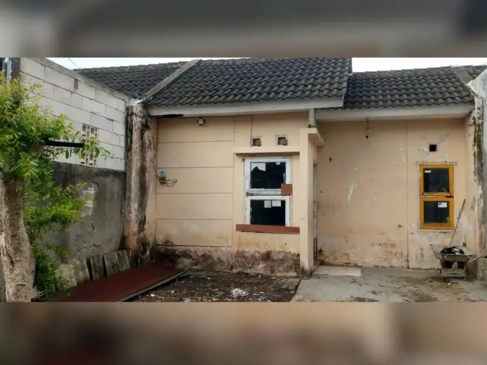 Rumah Dijual Butuh Renov di Surya Residence Sidoarjo