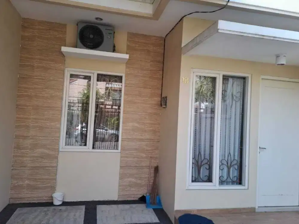 DIJUAL RUMAH KUTISARI INDAH SIAP HUNJ SIAP NEGO