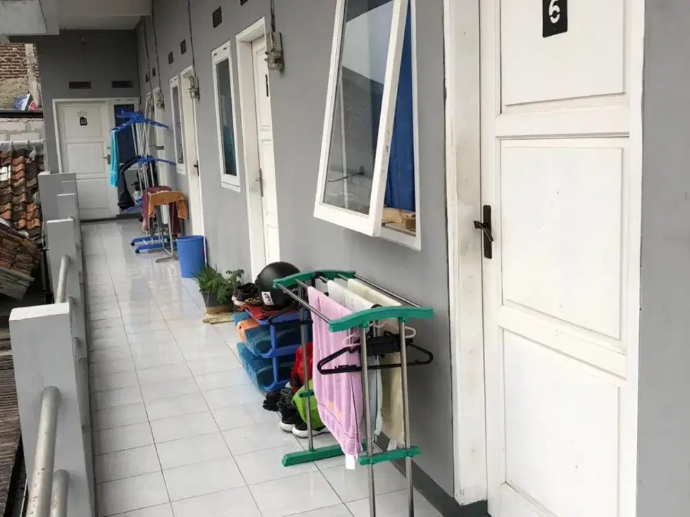 Dijual Cpt Rumah Kost 3Lt Aktif di Cimahi Akses Mobil Bangunan Kokoh
