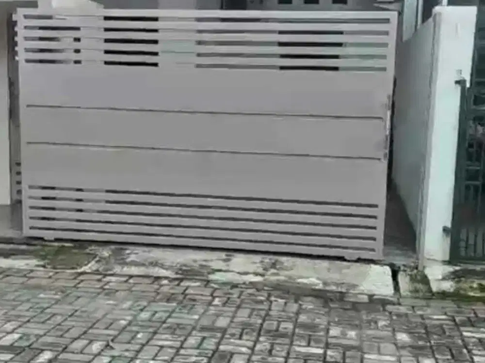 Rumah Kost Shappire Boulevard