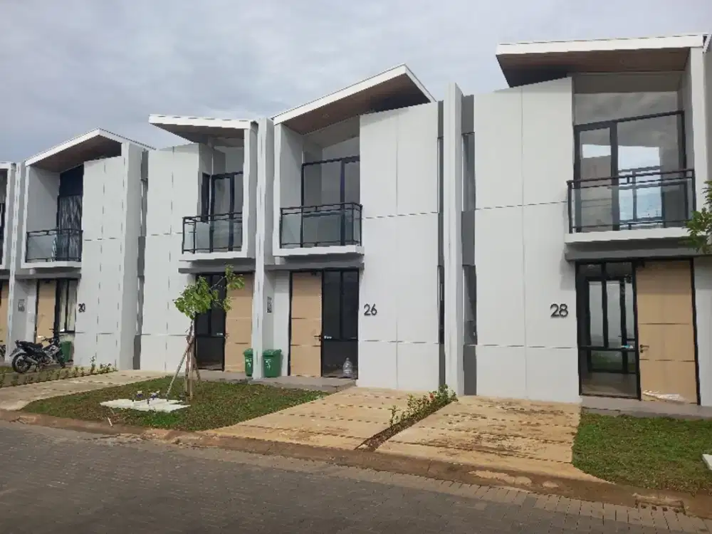 RUMAH 2 LANTAI EKSKLUSIF CASH BACK 30 JUTA DI LIPPO BARAT