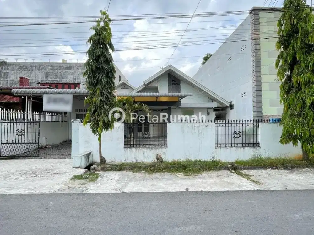 DIJUAL VILLA JALAN GUNUNG MAS (Indra)