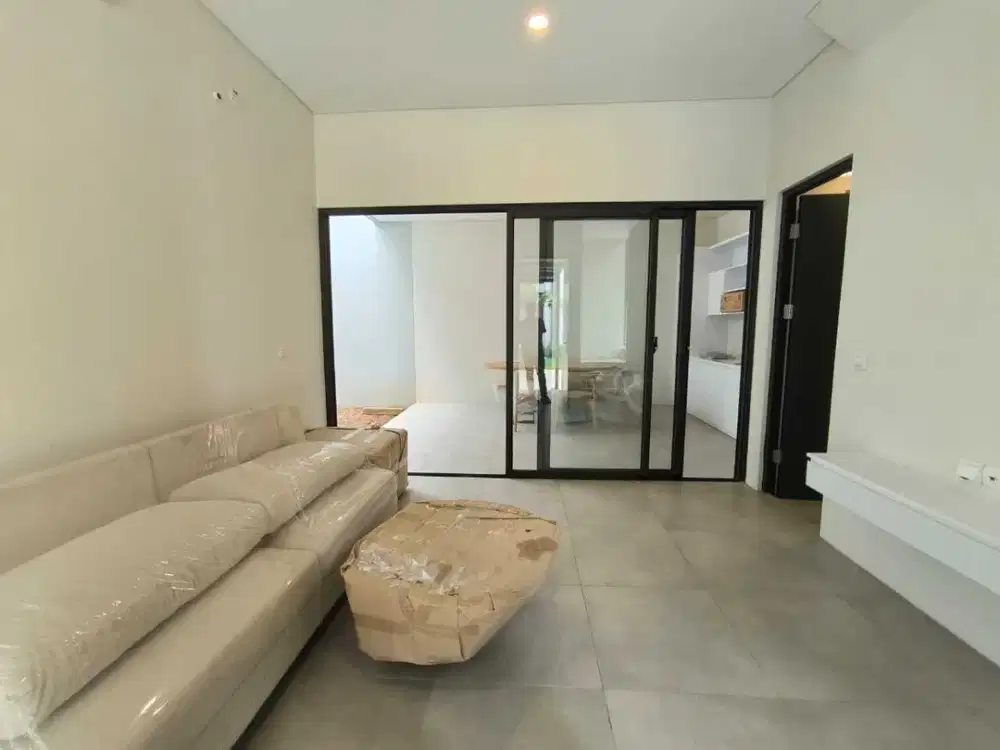 Disewakan Rumah Bagus 2 Lantai di Cluster Myza Breezy House BSD