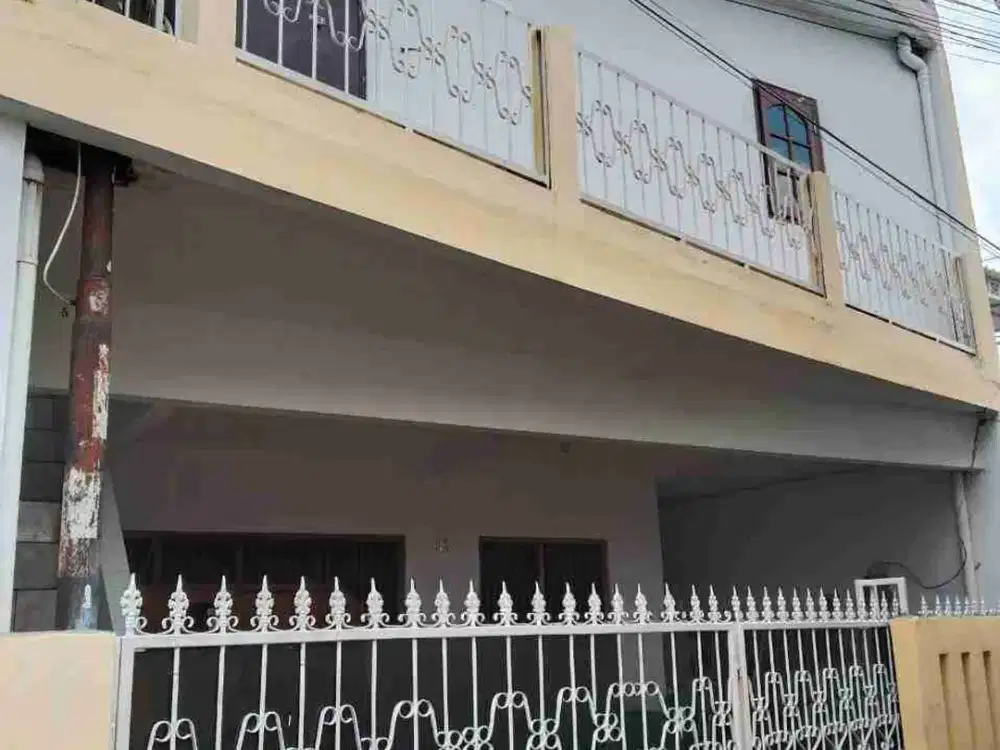 RUMAH bersih kinclong bikin gemes di PONDOK BAMBU duren sawit