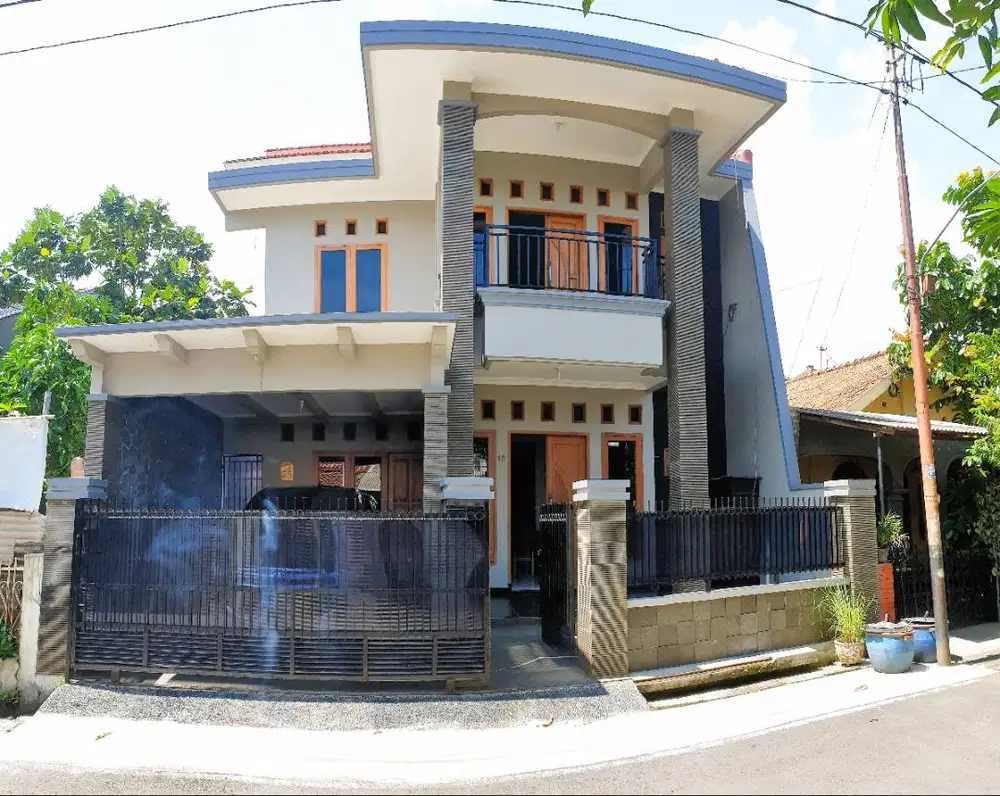 Rumah 2 Lantai di Puspanjolo Timur, Semarang Barat (Tanpa Perantara)