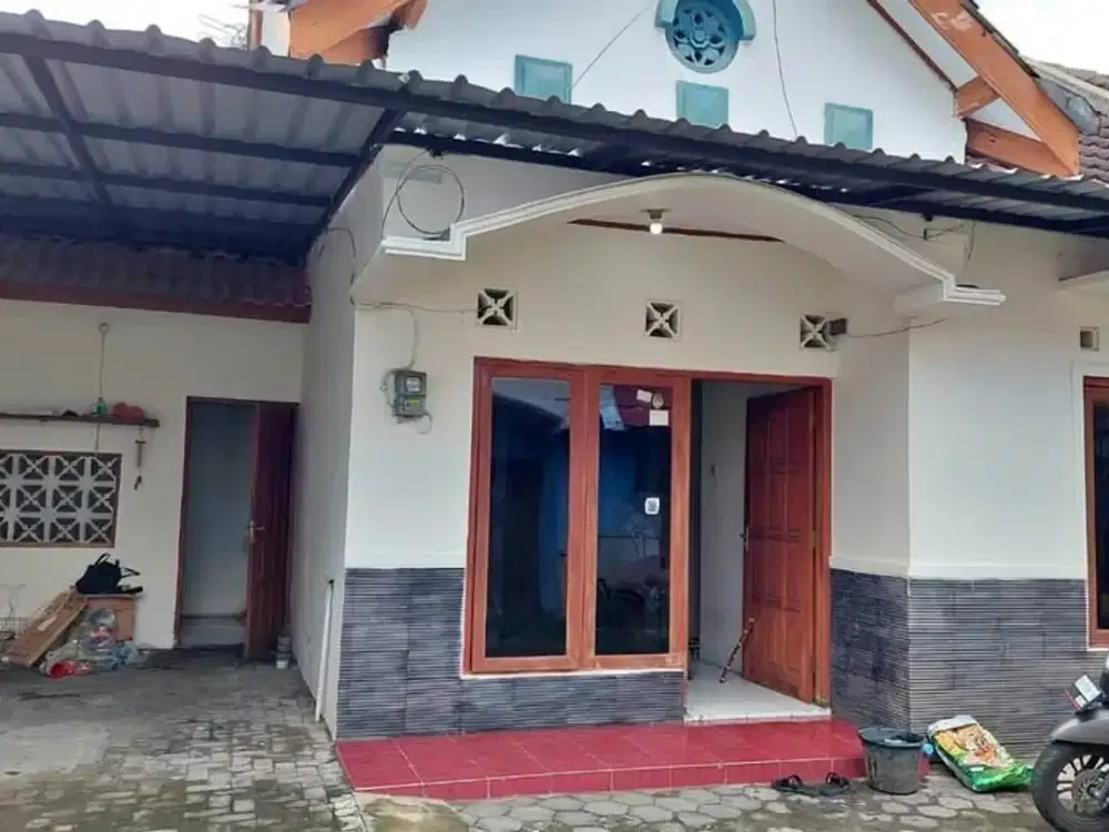 MURAH RUMAH DIKONTRAKKAN 15JT/TH 2 KAMAR TIDUR DEKAT UMY.JK13321