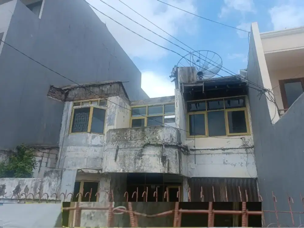 Jual Rumah Tua Hitung Tanah Dekat Rumah Sakit di Sunter Jakarta Utara