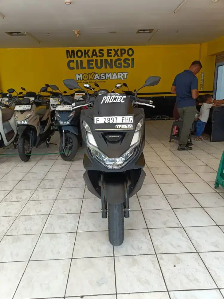 Dijual motor Honda PCX 160 cbs 2022