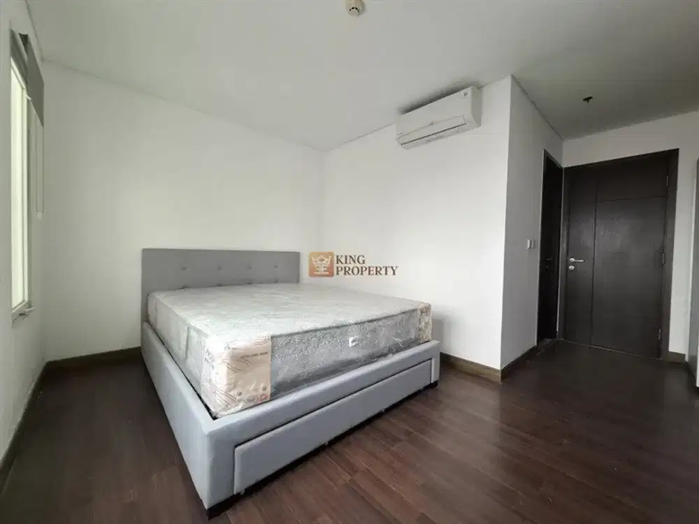 Nikmati City View Cantik dari Studio AKR Gallery West Hunian Modern & Strategis