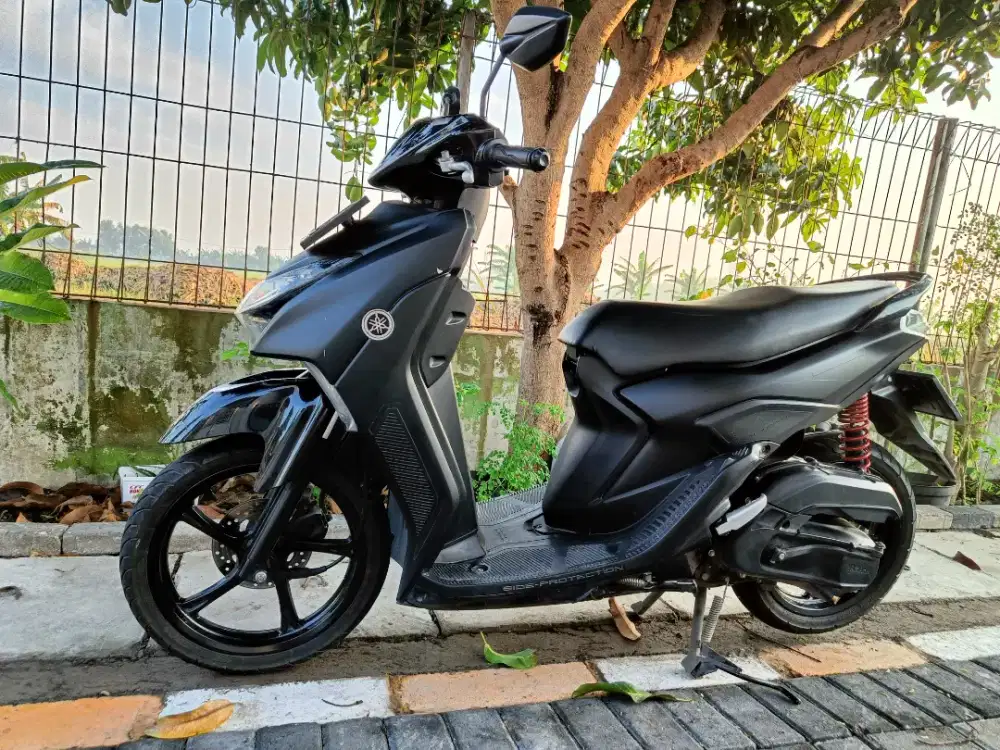 Yamaha Mio Gear 125 full original KM rendah Jarang Pakai