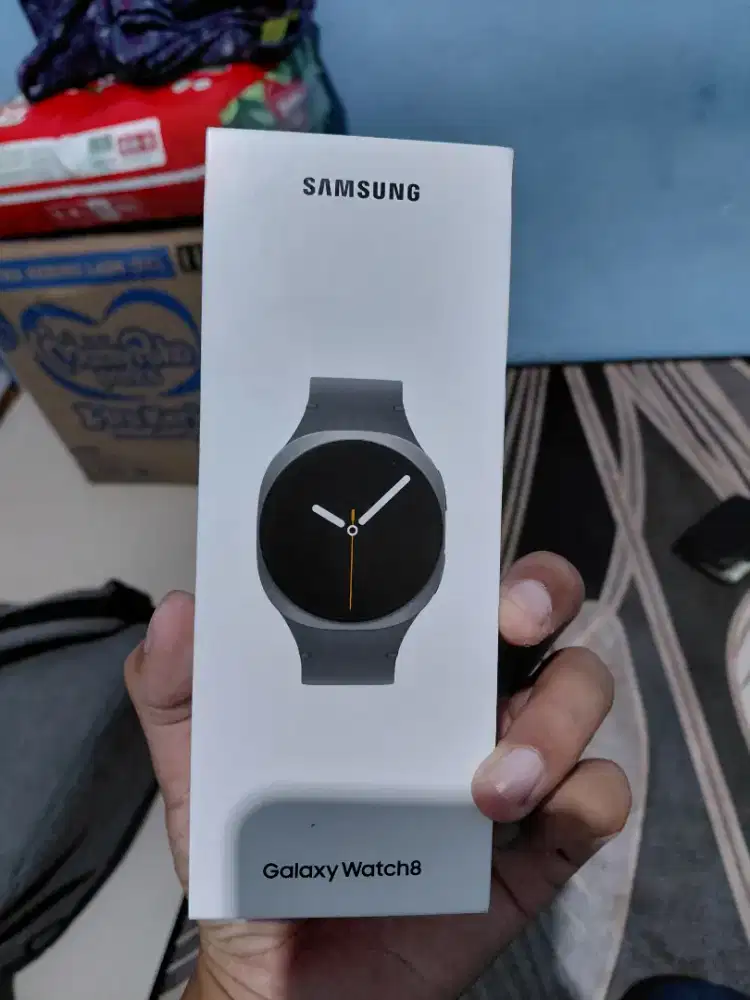 Samsung Galaxy watch 8 40mm grey