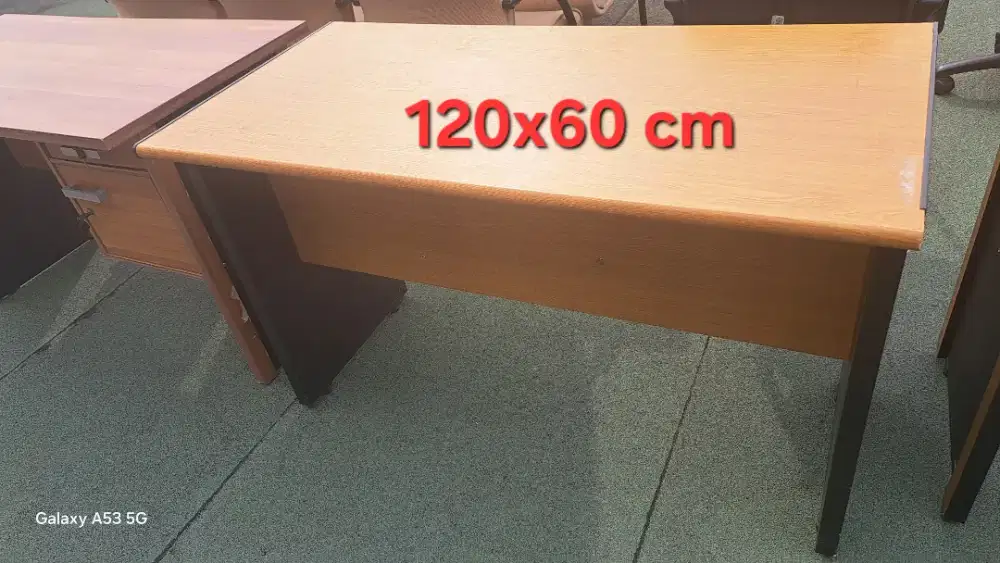 Meja kantor tanpa laci 120x60