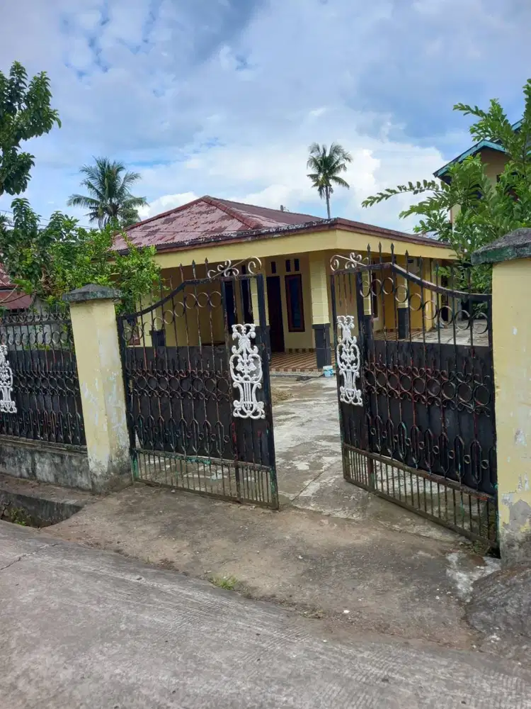 Rumah Luas Sebrang Lippo Plaza Lubuklinggau Bonus Isi