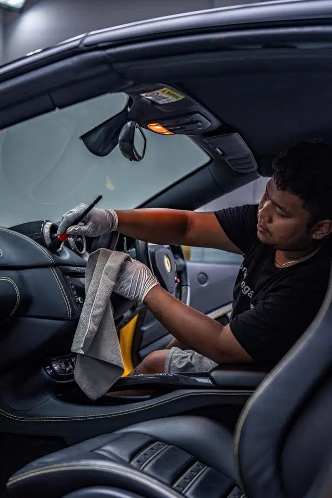 Dicari pegawai salon mobil pengalaman