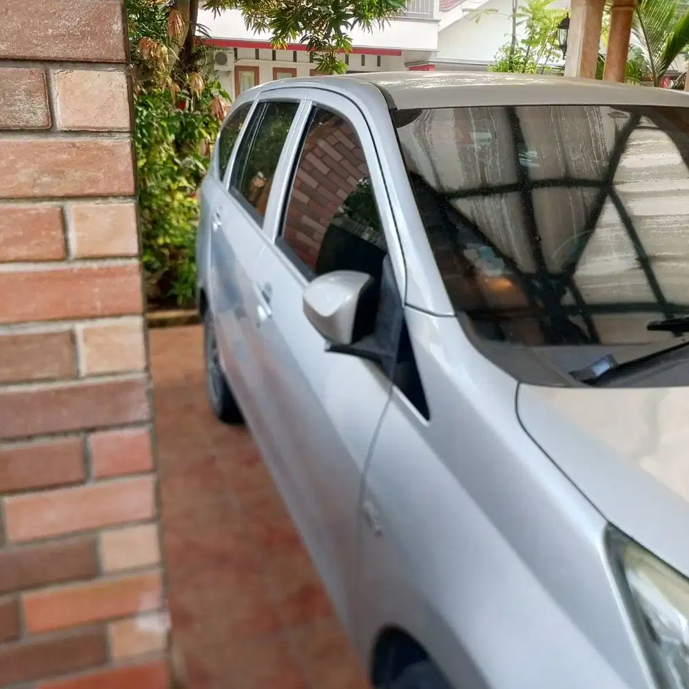 Toyota calya 2018 tangan pertama