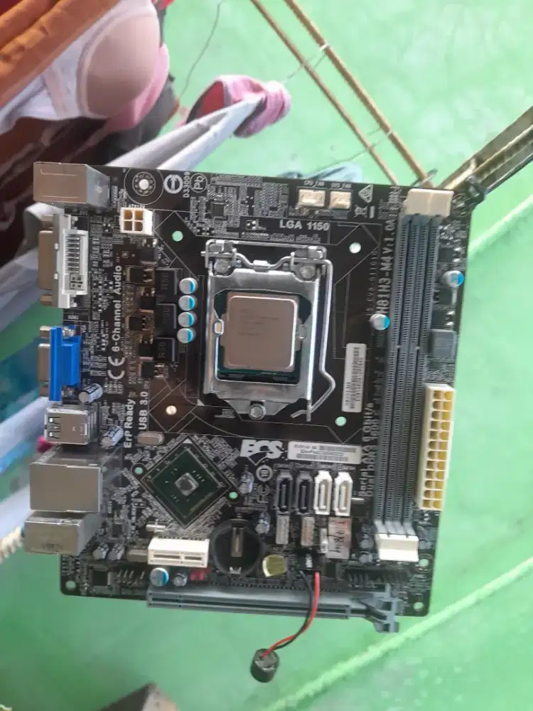 Sepaket motherbord ECS H81 + proc core i3 gen 4 + ram ddr3 4gb