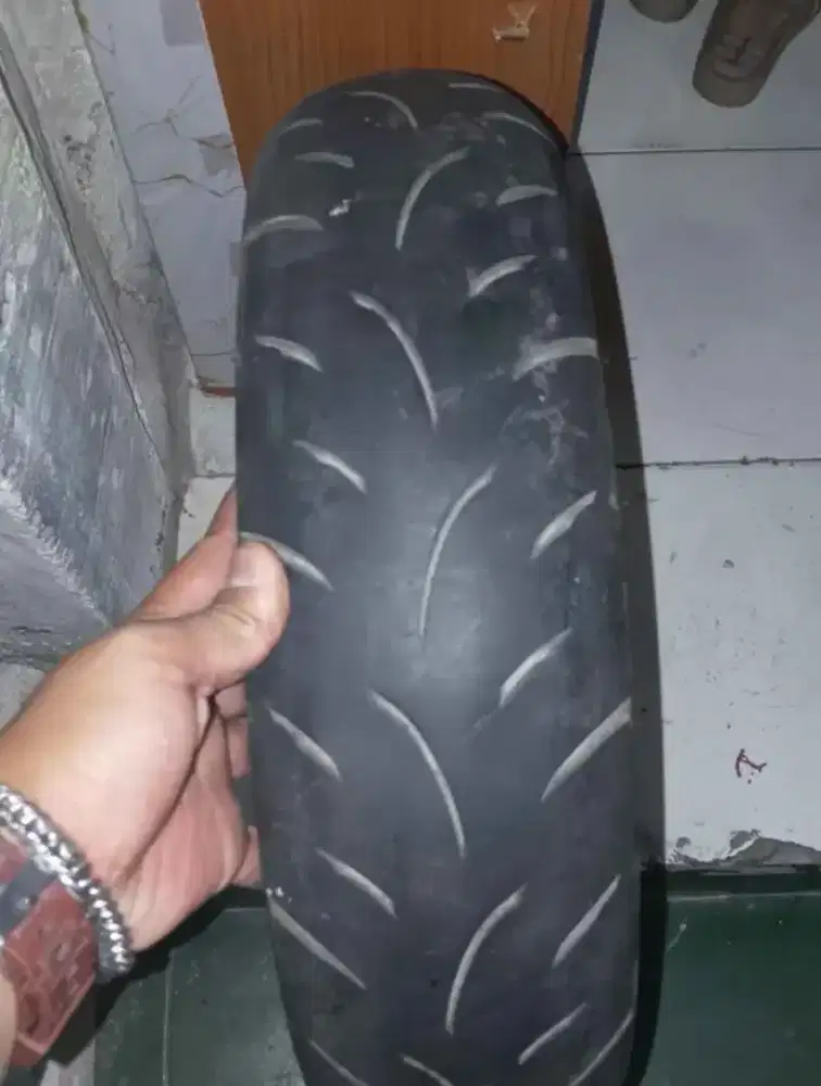 Ban Belakang Aerox 110-80 ring 14