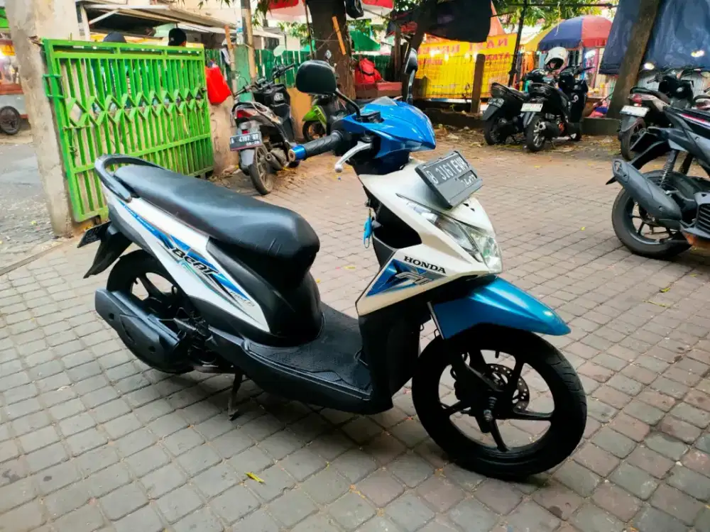 Honda Beat 110 PGM-FI Thn 2015