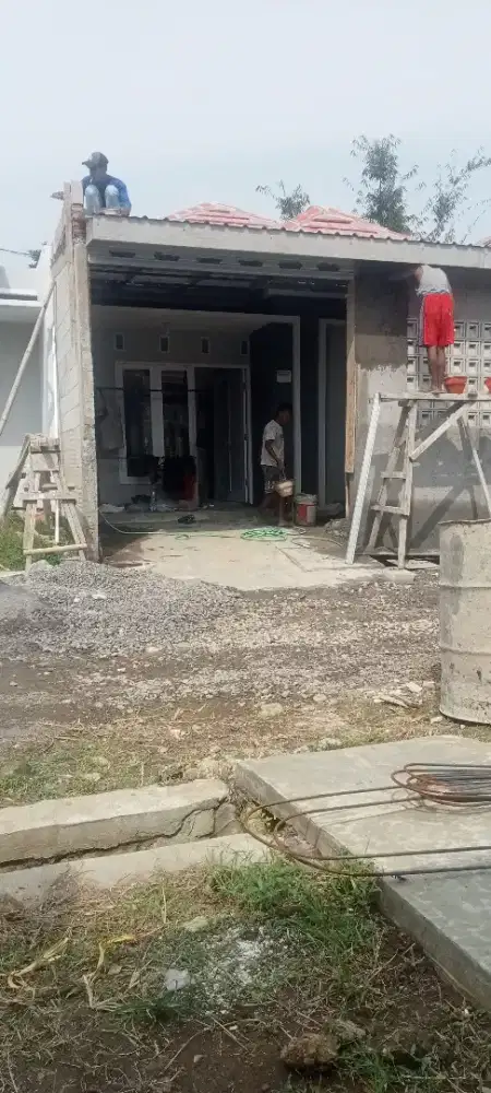 Tukang Bangunan