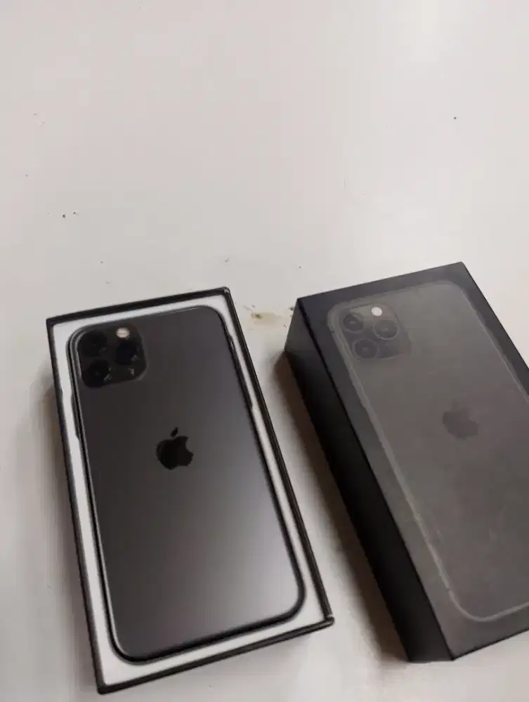 Iphone 11 pro max 256gb pusat murah baru