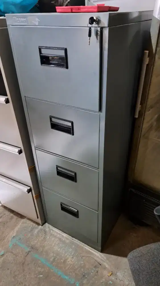 Filling cabinet 4 laci lion