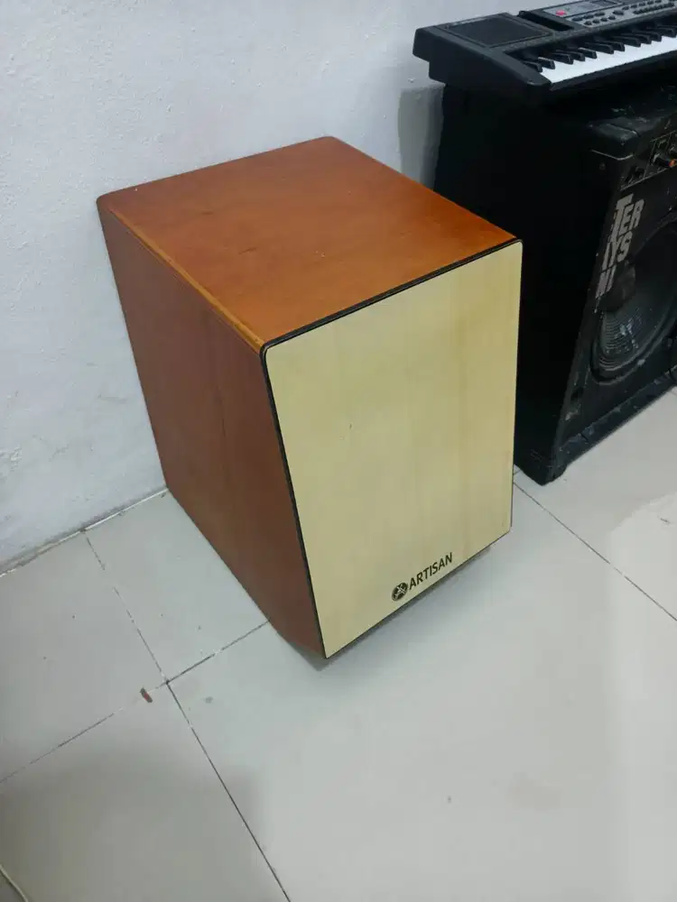 Kajon artisan trapesium