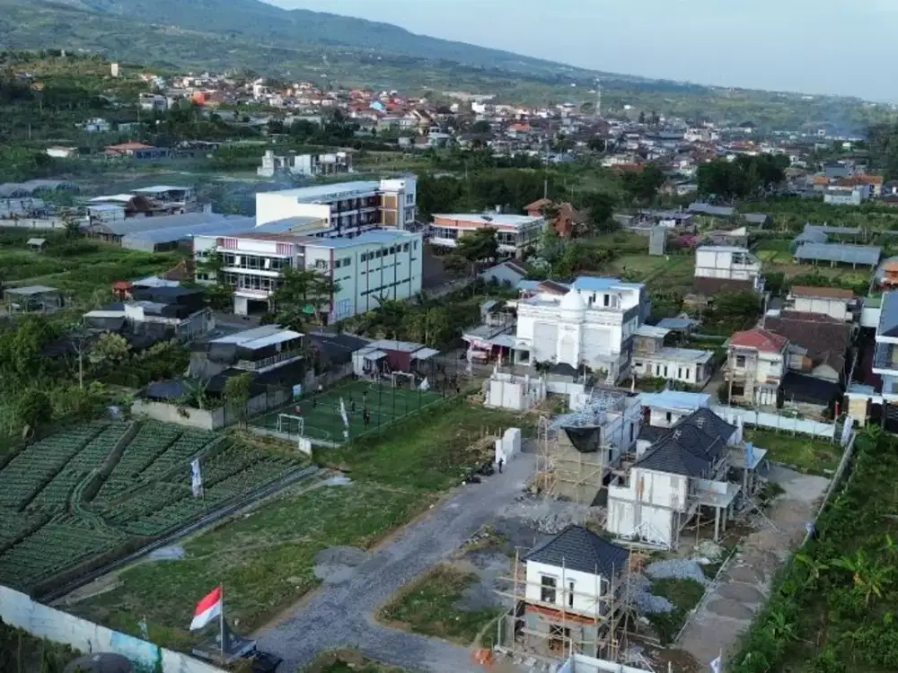 DIJUAL VILLA dekat alun alun kota batu malang